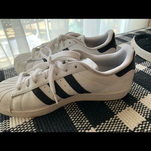 Adidas Size 9.5
